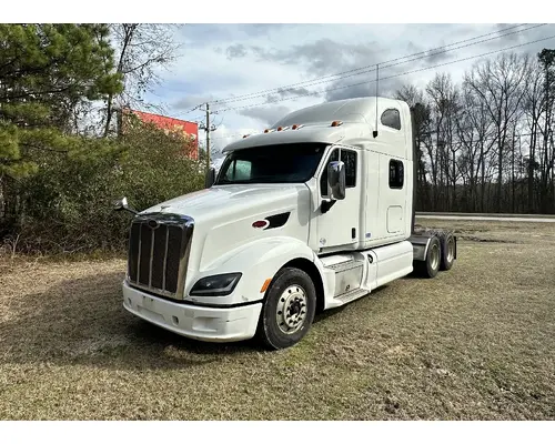 PETERBILT 587 Complete Vehicle