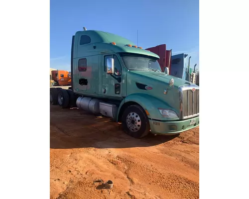 PETERBILT 587 Complete Vehicle