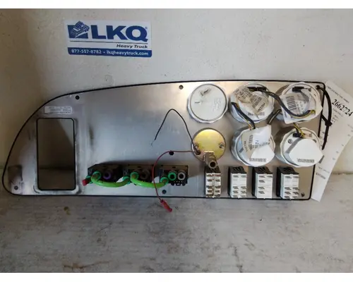 PETERBILT 587 DASH PANEL