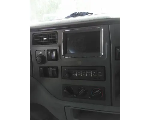 PETERBILT 587 DASH PANEL