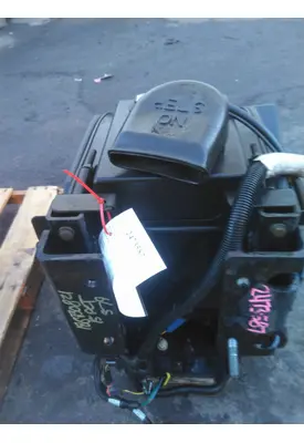 PETERBILT 587 DEF TANK