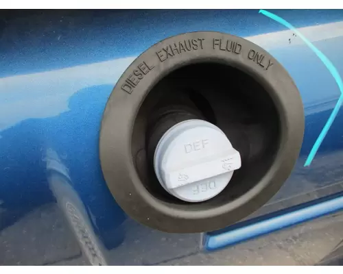 PETERBILT 587 DEF TANK
