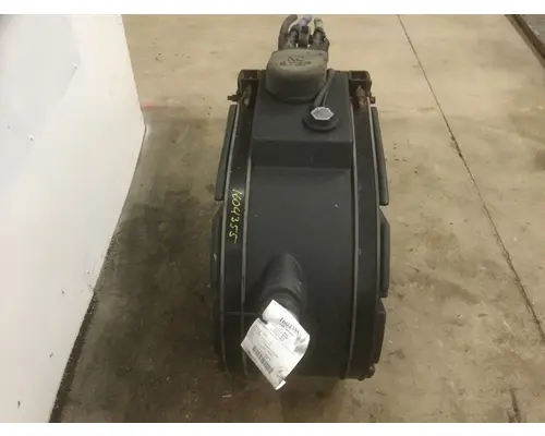 PETERBILT 587 DEF TANK