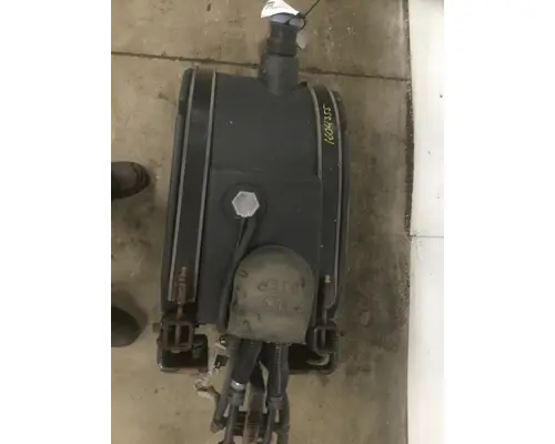 PETERBILT 587 DEF TANK