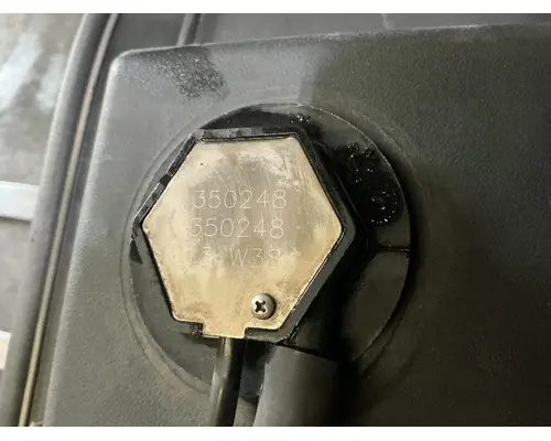 PETERBILT 587 DEF Tank