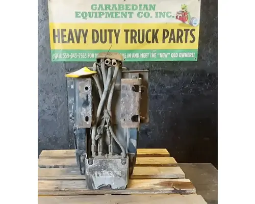 PETERBILT 587 DEF Tank