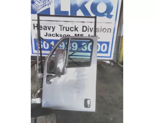 PETERBILT 587 DOOR ASSEMBLY, FRONT