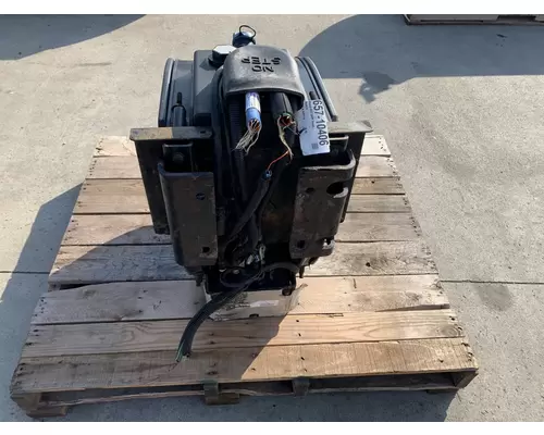 PETERBILT 587 DPF (Diesel Particulate Filter)