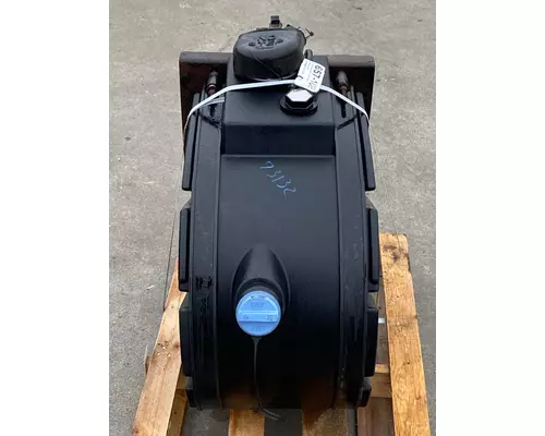 PETERBILT 587 DPF (Diesel Particulate Filter)