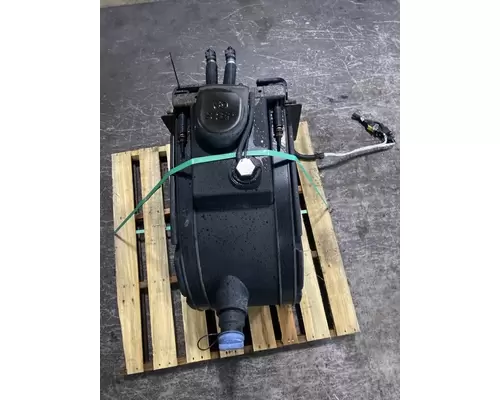 PETERBILT 587 DPF (Diesel Particulate Filter)