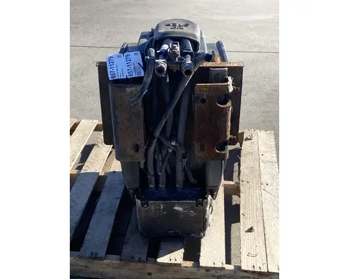 PETERBILT 587 DPF (Diesel Particulate Filter)