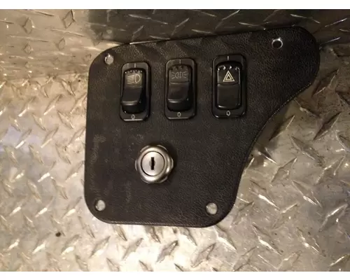 PETERBILT 587 Dash  Console Switch