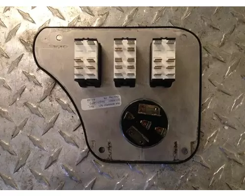 PETERBILT 587 Dash  Console Switch