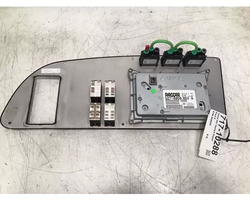 PETERBILT 587 Dash  Console Switch