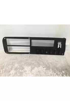 PETERBILT 587 Dash / Console Switch