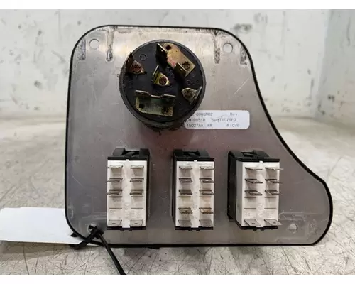 PETERBILT 587 Dash  Console Switch