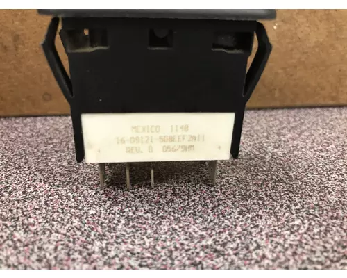 PETERBILT 587 DashConsole Switch