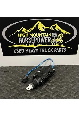 PETERBILT 587 Door Assembly, Front