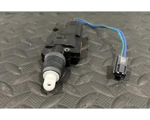 PETERBILT 587 Door Assembly, Front