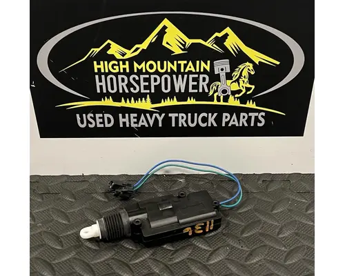 PETERBILT 587 Door Assembly, Front