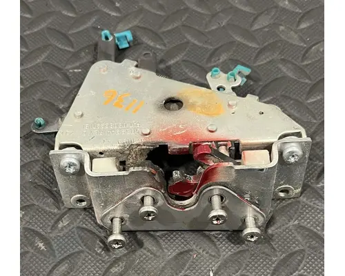 PETERBILT 587 Door Assembly, Front