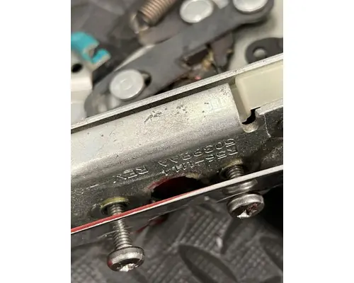 PETERBILT 587 Door Assembly, Front