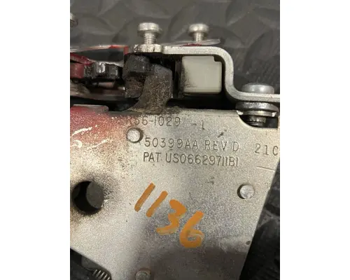 PETERBILT 587 Door Assembly, Front