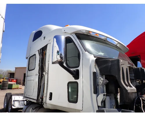 PETERBILT 587 Door Assembly, Front