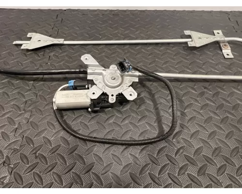 PETERBILT 587 Door Window Regulator, Front