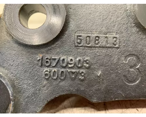 PETERBILT 587 Engine Mounts
