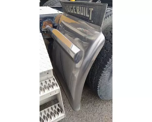 PETERBILT 587 FENDER, QUARTERHALF REAR
