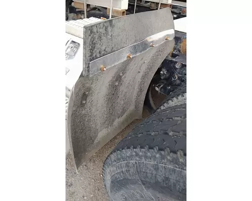 PETERBILT 587 FENDER, QUARTERHALF REAR