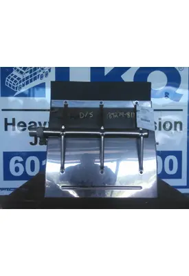 PETERBILT 587 FENDER, QUARTER/HALF REAR