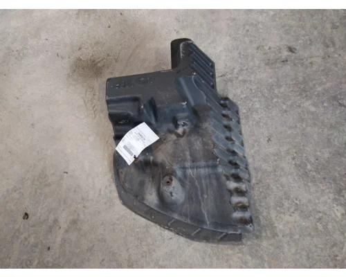PETERBILT 587 FENDER, SPLASH SHIELDGUARD