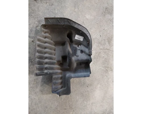 PETERBILT 587 FENDER, SPLASH SHIELDGUARD