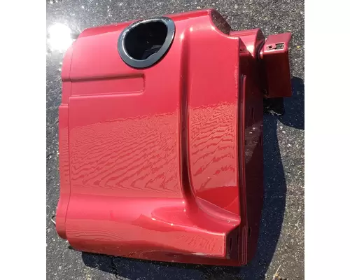 PETERBILT 587 Fairing, Side