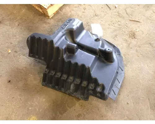PETERBILT 587 Fender Extension