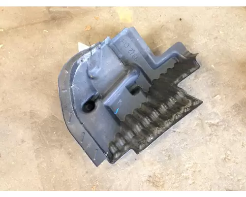 PETERBILT 587 Fender Extension
