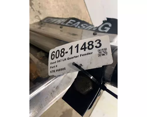 PETERBILT 587 Fender Extension