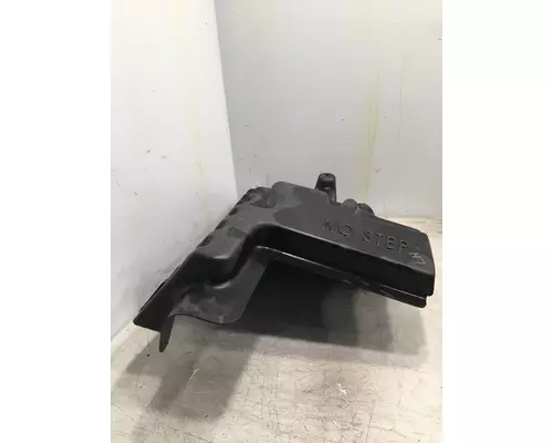 PETERBILT 587 Fender Extension