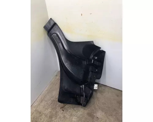 PETERBILT 587 Fender Extension