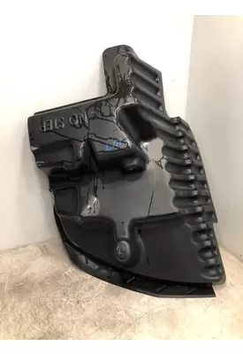 PETERBILT 587 Fender Extension