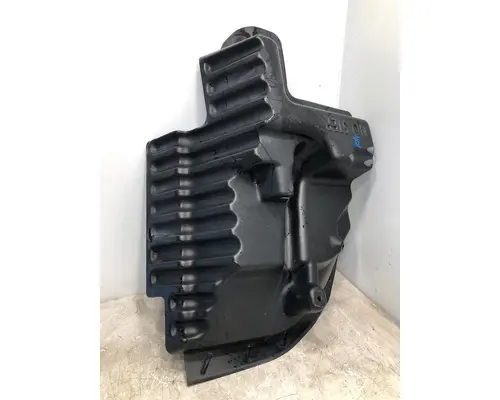 PETERBILT 587 Fender Extension