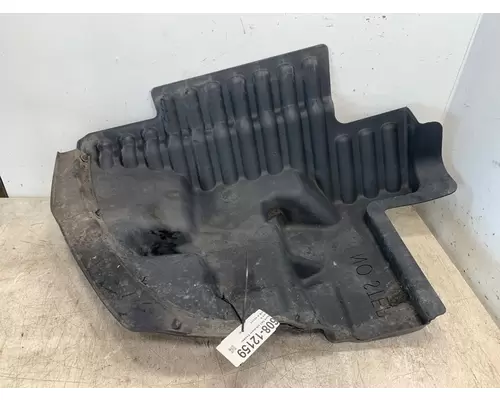 PETERBILT 587 Fender Extension