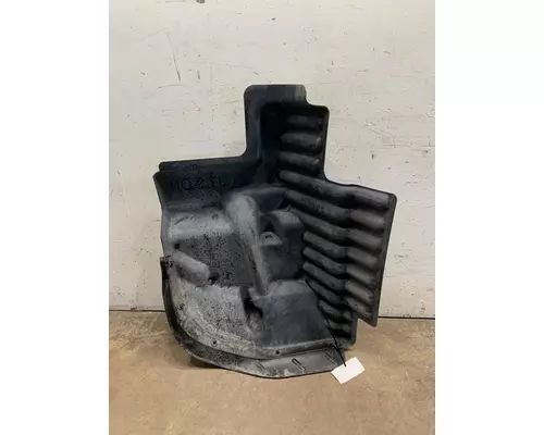 PETERBILT 587 Fender Extension