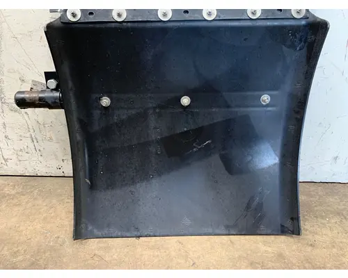 PETERBILT 587 Fender Extension