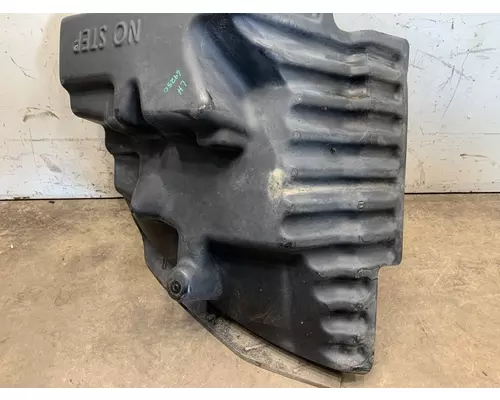PETERBILT 587 Fender Extension
