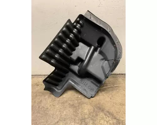 PETERBILT 587 Fender Extension