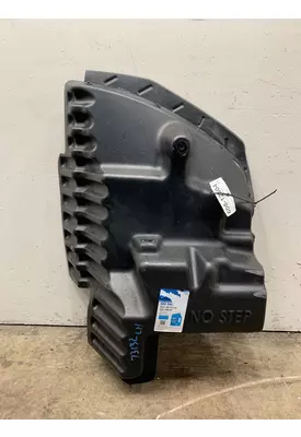 PETERBILT 587 Fender Extension