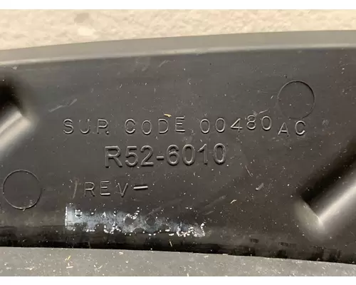 PETERBILT 587 Fender Extension